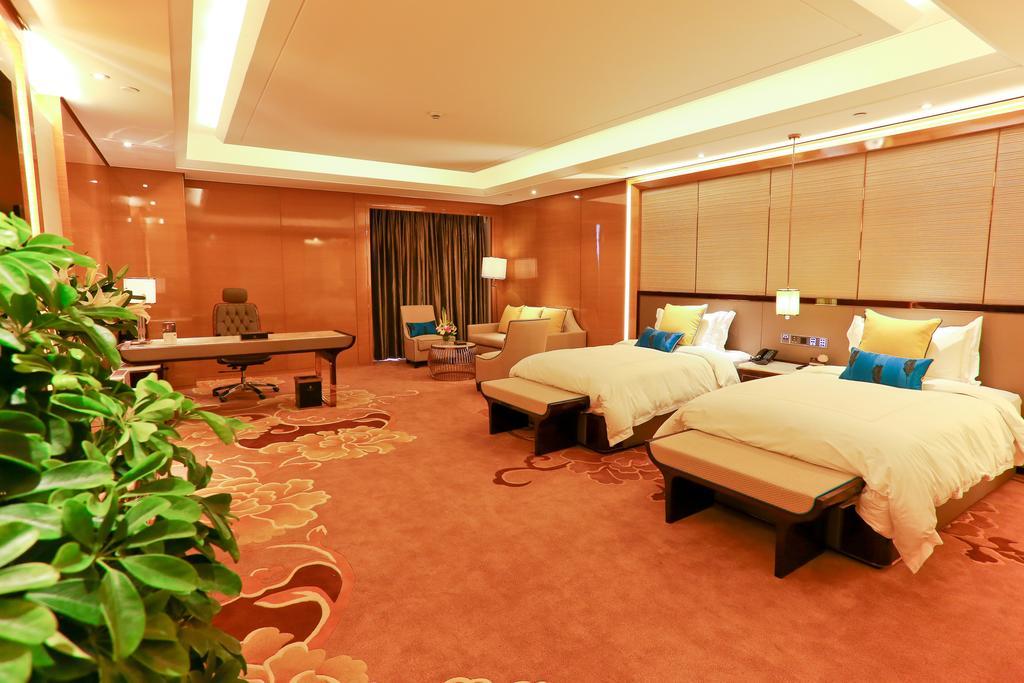 JinJiang International Hotel Urumqi Bagian luar foto